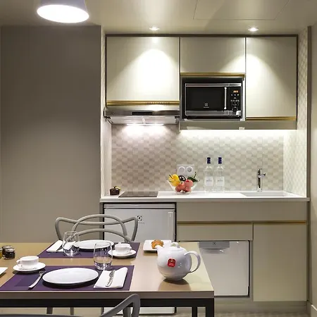 Aparthotel Citadines Opera 4*