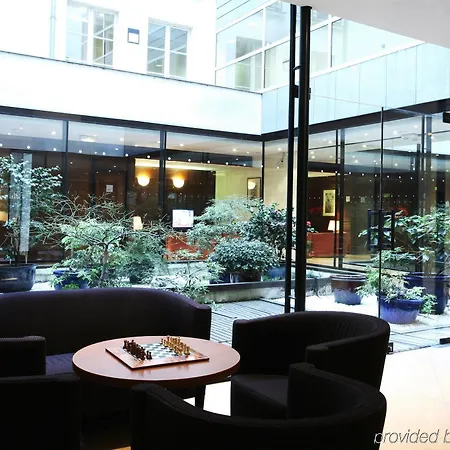 Citadines Opera 4*