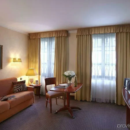 Citadines Opéra 4* París