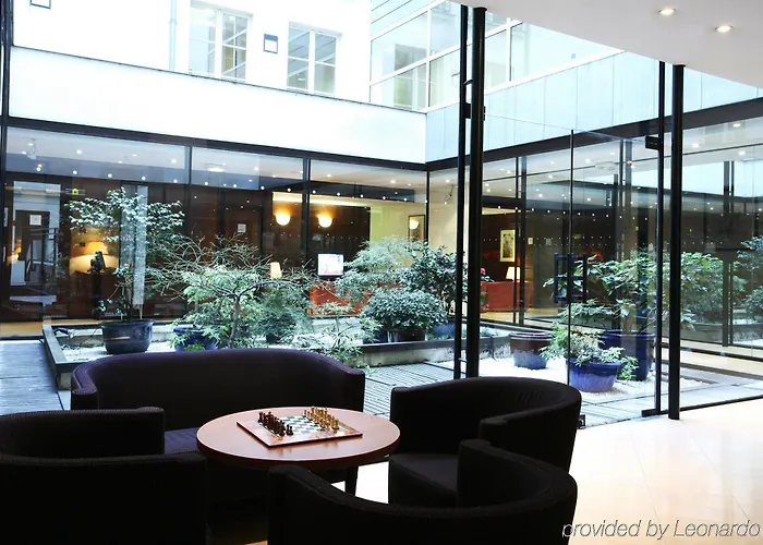Citadines Opera 4*