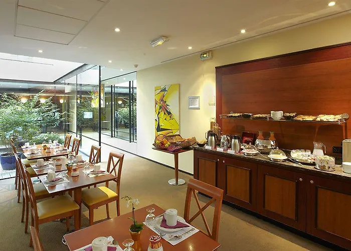 Citadines Opera 4*