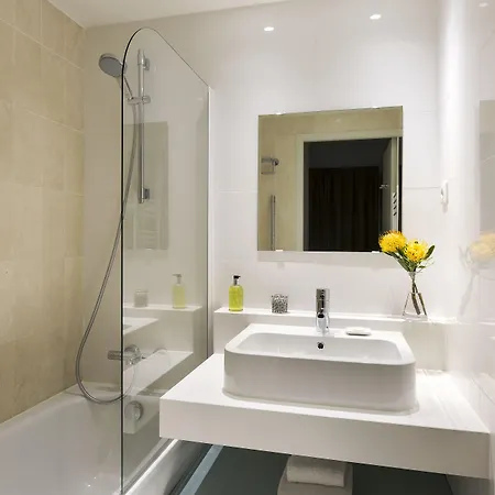 Citadines Opera 4*
