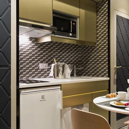 Citadines Opera 4*